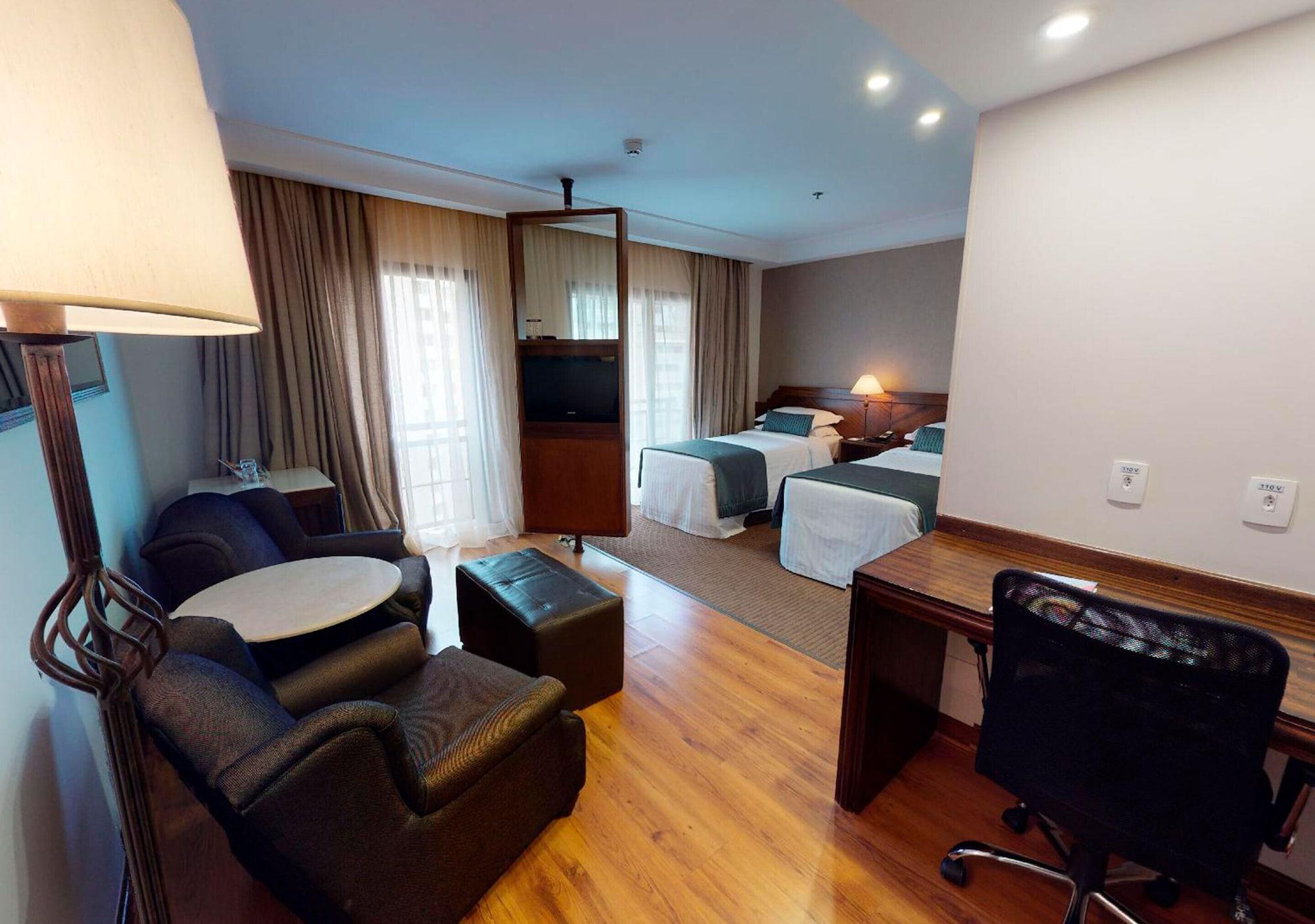 Estanplaza Paulista Hotel 4*