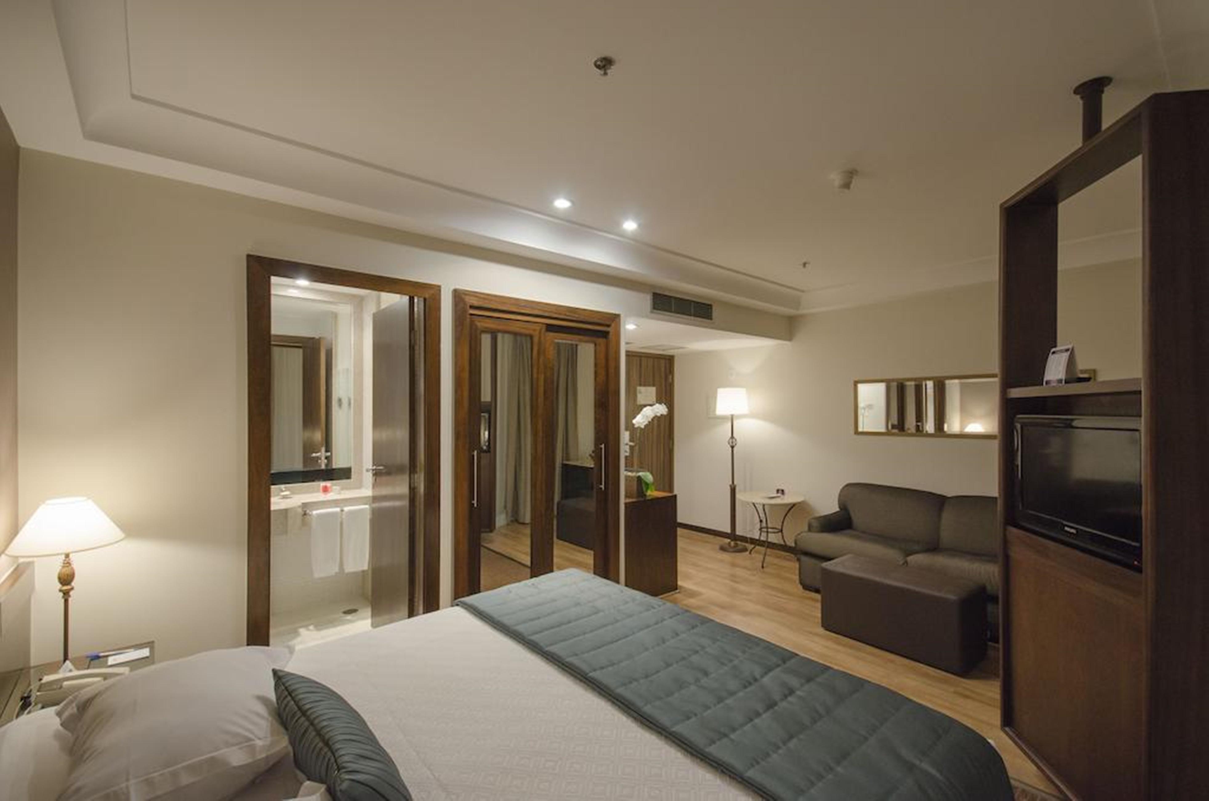 Hotel Estanplaza Paulista 4*