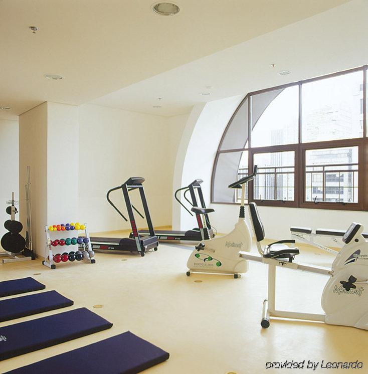 Hotel Estanplaza Paulista 4*